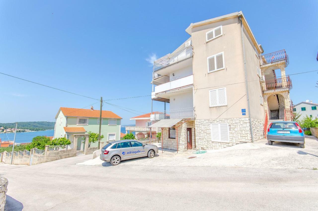 Apartment Ljubica Okrug Gornji Exterior foto